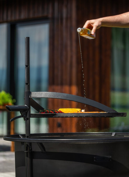 Multifunktionale Feuerschale „BANDITO“ – mit drehbarem Grillrost